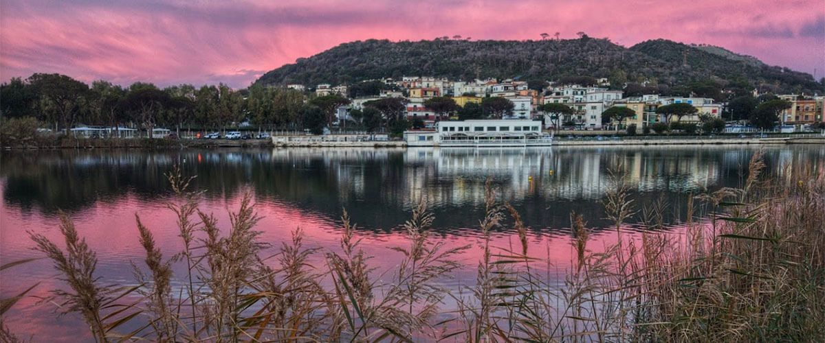 Lago di Lucrino